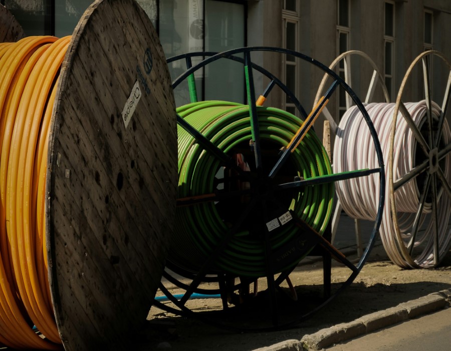 Fiber optic cable installation